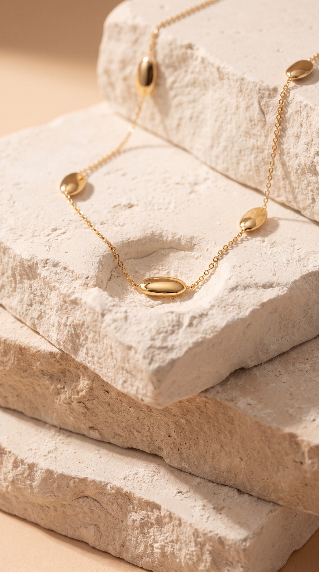 18K Gold Oval Chain Necklace