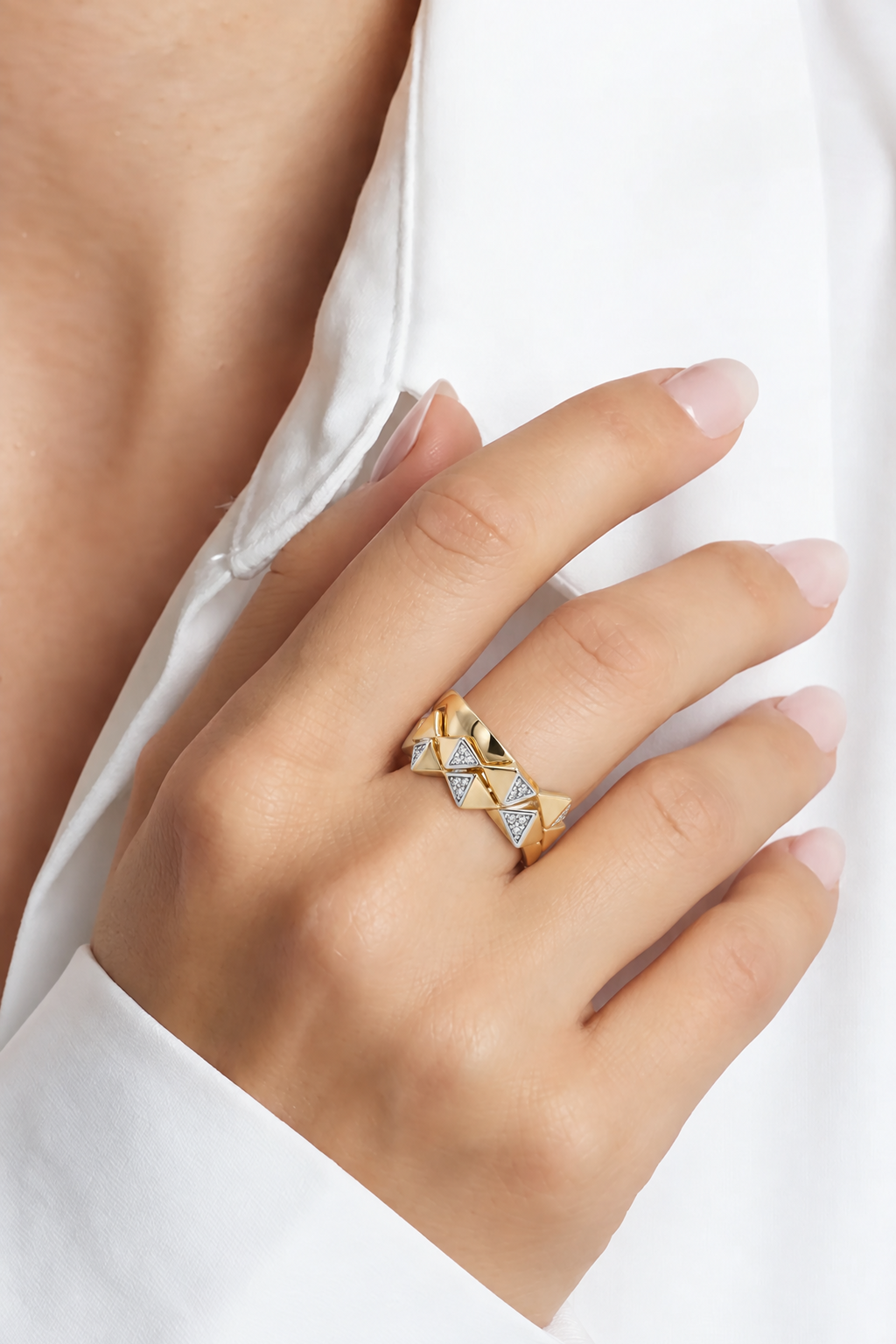 18K Two Tone Gold Cubic Zirconia Ring