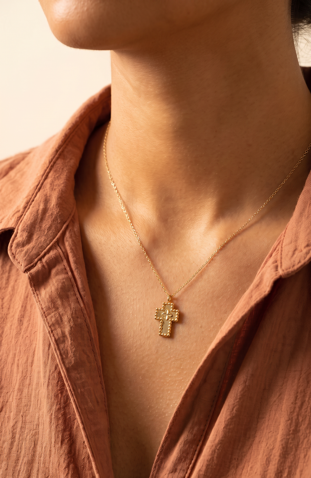 18K Yellow Gold Cross Chain Necklace